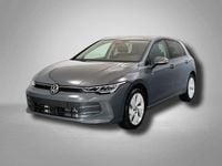 Neu VW Golf VIII Life 204 PS (150 kW) 2025 Delfingrau metallic delfingrau metallic Limousine