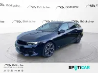 Gebraucht Opel Astra Ultimate 131 PS (96 kW) 2023 Lackierung schwarz perla nera/typ aussenverkleidung metallic perlmutt Kleinwagen