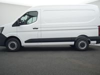 Gebraucht Renault Master 131 PS (96 kW) 2025 Mineralweiß Van