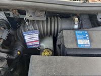 Gebraucht Renault Mégane GrandTour GT-Line 131 PS (96 kW) 2012 Silber Kombi