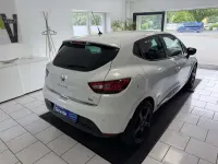 Gebraucht Renault Clio LIMITED 90 PS (66 kW) 2015 Gletscherweiss Kleinwagen