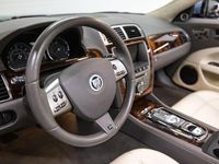 Gebraucht Jaguar XKR 551 PS (405 kW) 2011 Blau Cabrio