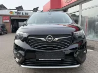 Gebraucht Opel Combo Life Innovation 131 PS (96 kW) 2018 Schwarz Van / Kleinbus
