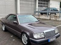 Gebraucht Mercedes E300 170 PS (125 kW) 1992 Violet Coupé