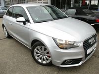 Gebraucht Audi A1 Attraction 105 PS (77 kW) 2010 Eissilber perleffekt (metallic) Limousine