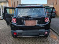 Gebraucht Jeep Renegade 140 PS (102 kW) 2016 Schwarz SUV