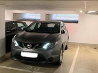 Gebraucht Nissan Qashqai 115 PS (84 kW) 2015 Grau SUV