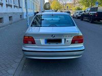 Second-hand BMW 520 150 CP (110 kW) 2000 Gri Berlinǎ
