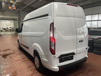 Gebraucht Ford Transit Custom 131 PS (96 kW) 2022 Weiss Limousine