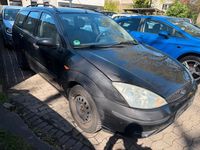 Gebraucht Ford Focus Ambiente 116 PS (85 kW) 2004 Schwarz Kombi
