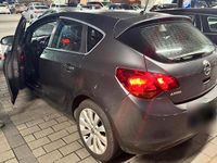 Gebraucht Opel Astra 116 PS (85 kW) 2010 Grau Limousine