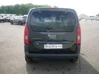 Neu Fiat Doblò Comfort 131 PS (96 kW) 2026 Schwarz Van / Kleinbus