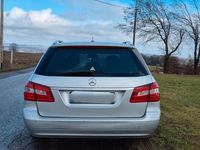 Gebraucht Mercedes E200 136 PS (100 kW) 2010 Silber Kombi