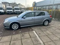 Gebraucht Opel Signum 155 PS (114 kW) 2006 Kleinwagen