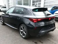 Neu Cupra Leon 150 PS (110 kW) 2026 Midnight schwarz metallic Limousine