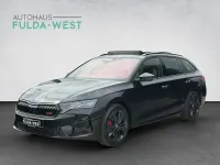 Neu Skoda Octavia RS 265 PS (194 kW) 2025 Blackmagic perleffekt Kombi