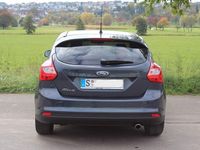 Gebraucht Ford Focus Titanium 150 PS (110 kW) 2011 Grau Limousine
