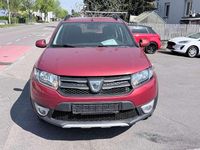 Gebraucht Dacia Sandero Stepway 90 PS (66 kW) 2015 Feuerrot Kleinwagen