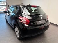Gebraucht Peugeot 208 Active 95 PS (69 kW) 2012 Schwarz Kleinwagen