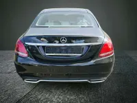 Gebraucht Mercedes C200 Avantgarde 184 PS (135 kW) 2015 Obsidianschwarz Limousine
