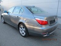 Gebraucht BMW 530 235 PS (172 kW) 2007 Grau Limousine