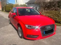 Gebraucht Audi A3 Sportback Ambiente 125 PS (91 kW) 2013 Rot Kleinwagen