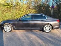 Second-hand BMW 730 Performance 265 CP (194 kW) 2018 Negru Berlinǎ
