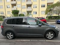 gebraucht VW Touran HIGHLINE 2.0 TDI BMT 6-Gang, Pano, AHK