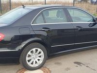 Gebraucht Mercedes E200 136 PS (100 kW) 2010 Schwarz Limousine