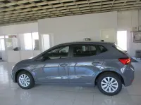 Neu Seat Ibiza Reference 80 PS (58 kW) 2026 Grau Kleinwagen