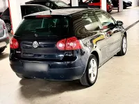 Gebraucht VW Golf VI 85 PS (62 kW) 2008 Schwarz Kleinwagen