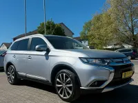Gebraucht Mitsubishi Outlander Plus 150 PS (110 kW) 2016 Silber SUV