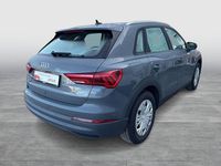 Gebraucht Audi Q3 Basis 150 PS (110 kW) 2025 Nanograu metallic SUV