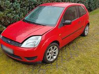 Gebraucht Ford Fiesta 60 PS (44 kW) 2003 Rot Kleinwagen