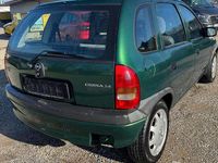 Gebraucht Opel Corsa 60 PS (44 kW) 1997 Grün Kleinwagen
