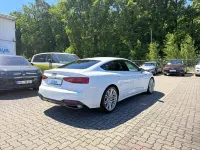 Gebraucht Audi A5 Sportback Business 204 PS (150 kW) 2024 Arkonaweiß Kleinwagen