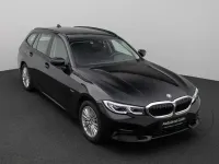 Gebraucht BMW 330e Sport Line 292 PS (214 kW) 2022 Saphirschwarz metallic 47schwarz Limousine