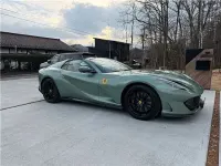 Gebraucht Ferrari 812 799 PS (587 kW) 2021 Grün Cabrio