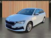 Gebraucht Skoda Scala Ambition 110 PS (80 kW) 2023 Weiß Kleinwagen