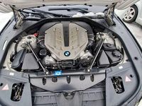 Gebraucht BMW 750 409 PS (300 kW) 2010 Weiß Limousine