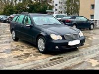 Gebraucht Mercedes C220 150 PS (110 kW) 2004 Schwarz Kombi