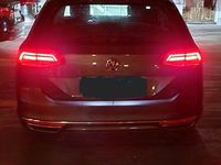 Gebraucht VW Passat 190 PS (139 kW) 2017 Grau Kombi