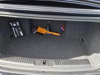 Gebraucht VW Golf 105 PS (77 kW) 2011 Schwarz Cabrio