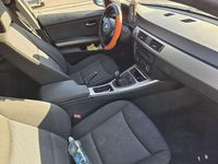 Gebraucht BMW 318 143 PS (105 kW) 2008 Limousine