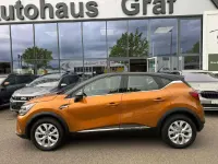 Używany Renault Captur Intens 91 KM (66 kW) 2022 Pomarańczowy SUV