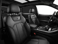 Gebraucht Audi SQ8 Ambiente 507 PS (372 kW) 2025 Sakhirgold metallic SUV