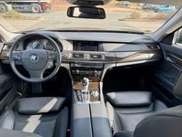 Gebraucht BMW 740 Performance 306 PS (225 kW) 2011 Grau Limousine