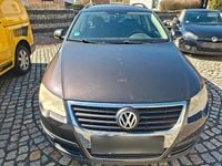 Usado VW Passat 105 HP (77 kW) 2007 Castanho Carrinha