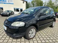 Gebraucht VW Fox Basis 75 PS (55 kW) 2007 Schwarz Kleinwagen