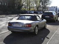 Gebraucht Mazda MX5 Edition 110 PS (80 kW) 2002 Grau Cabrio